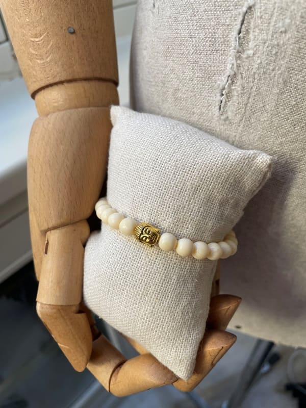 Pulsera elástica buda