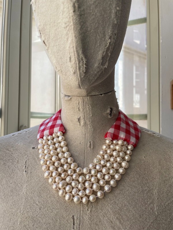 Gargantilla de Perlas con Cuello Vichy